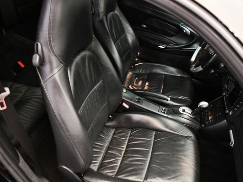 Used 2003 Porsche 911 Turbo image 36