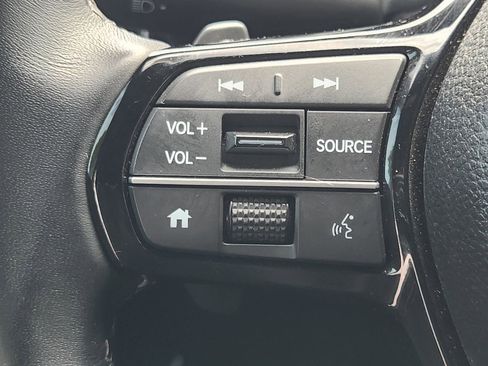 Used 2025 Honda Civic Sport image 26