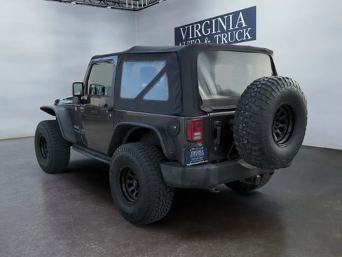 Used 2014 Jeep Wrangler Sport image 7