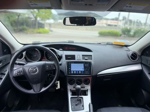 Used 2010 MAZDA MAZDA3 i Touring image 6