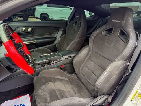 Used 2017 Ford Mustang Shelby GT350 w/ Electronics Package image 17