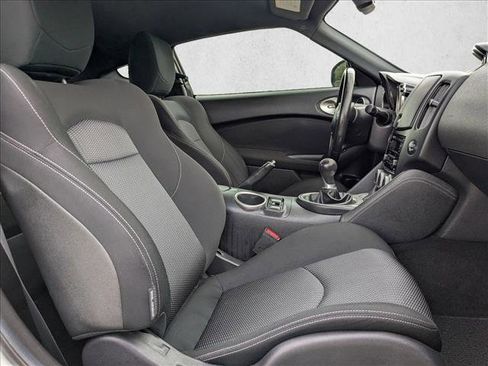 Used 2020 Nissan 370Z Coupe image 16