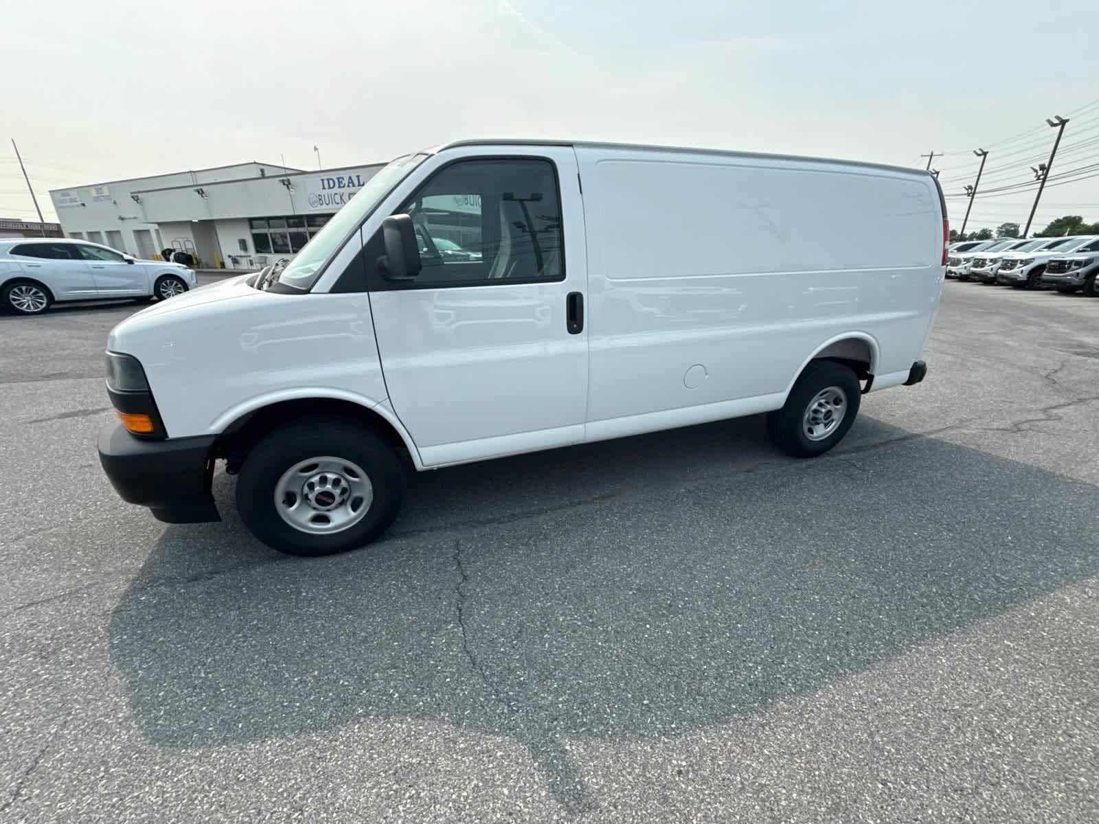 New 2026 GMC Savana 2500 w/ Driver Convenience Package RWD image 3
