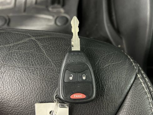 Used 2016 Jeep Wrangler Unlimited Sahara w/ Connectivity Group AWD/4WD image 32