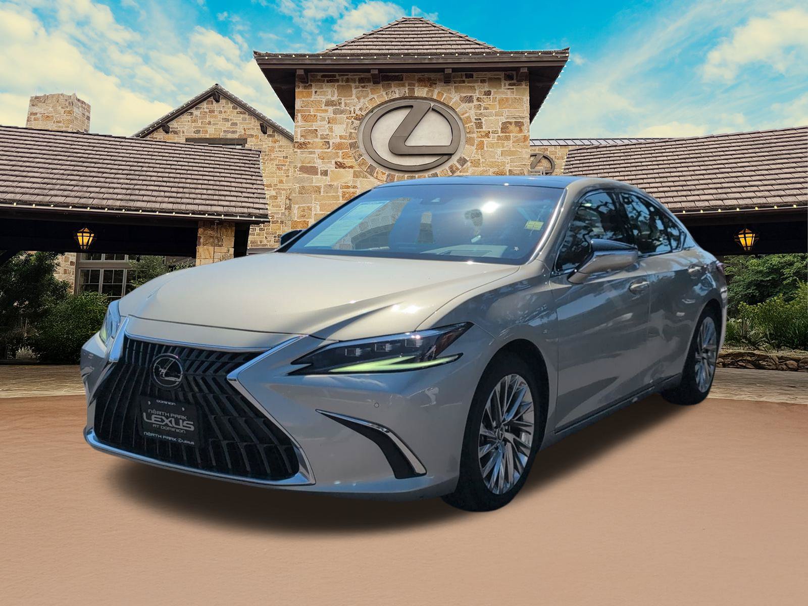 Certified 2023 Lexus ES 350 Ultra Luxury w/ Accessory Package (Z2) FWD image 4