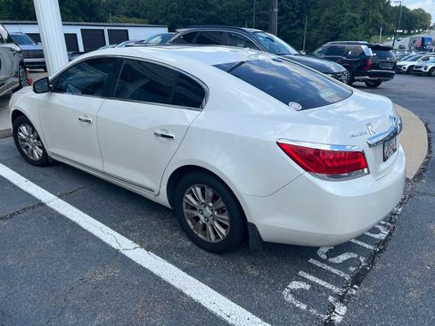 Used 2010 Buick LaCrosse CX FWD image 3