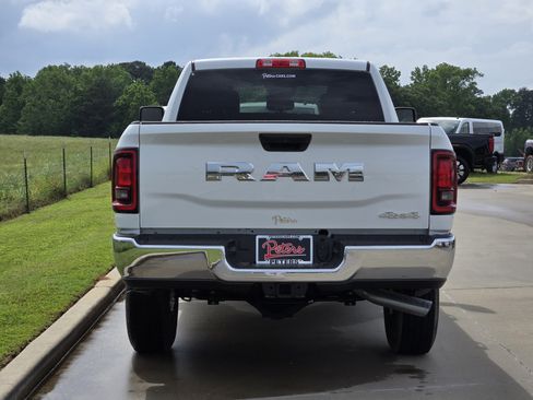 New 2026 RAM 2500 Tradesman AWD/4WD image 4
