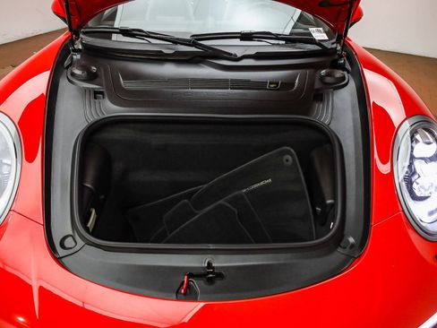 Certified 2017 Porsche 911 Targa 4S image 30