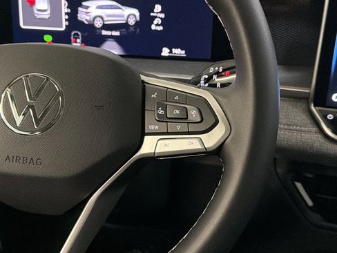 New 2026 Volkswagen Tiguan S FWD image 30