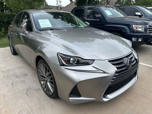 Used 2017 Lexus IS 200t RWD image 2
