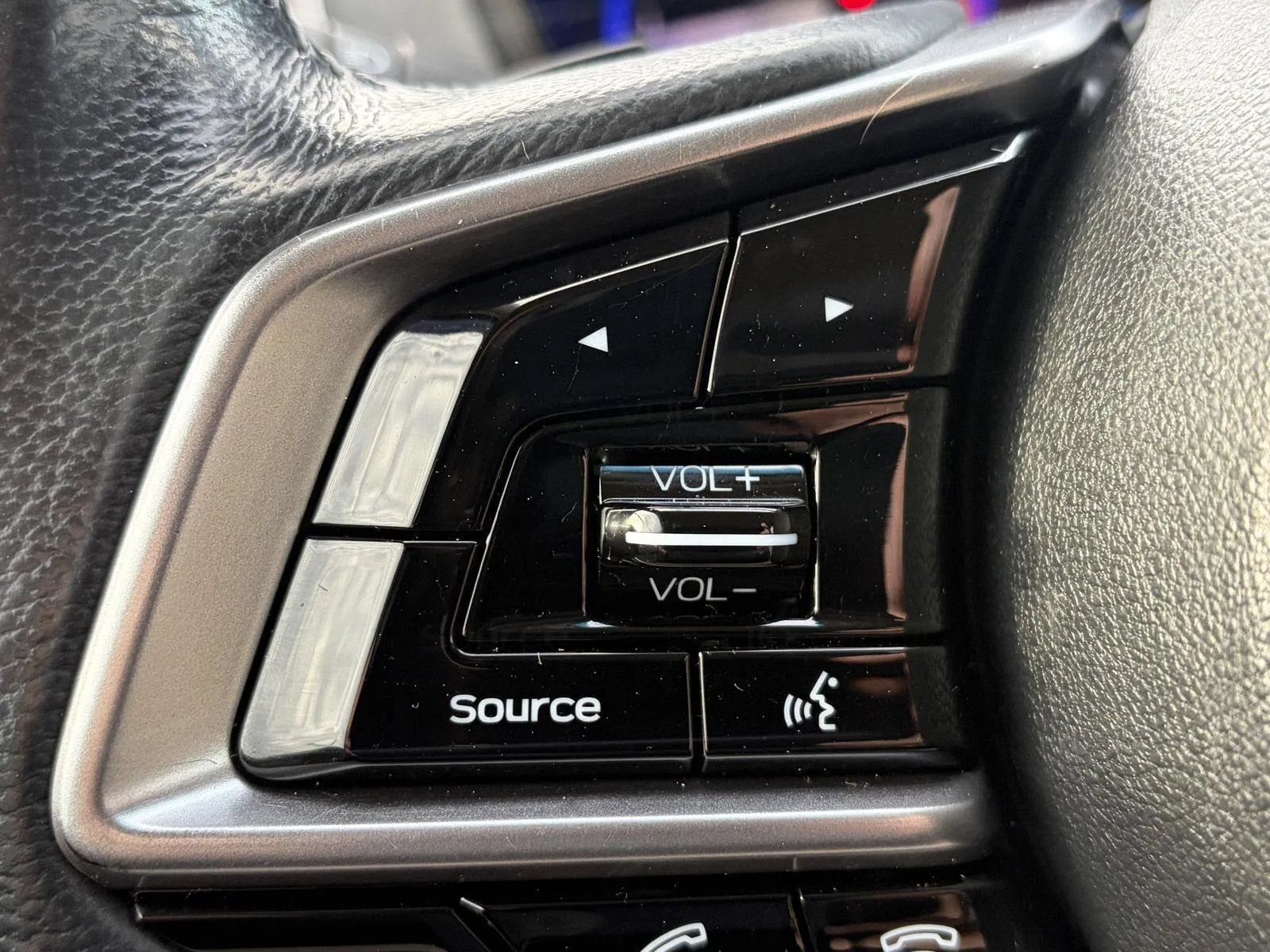 Used 2019 Subaru Outback 2.5i Limited AWD/4WD image 24