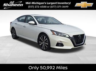Used 2022 Nissan Altima 2.5 Platinum video 2