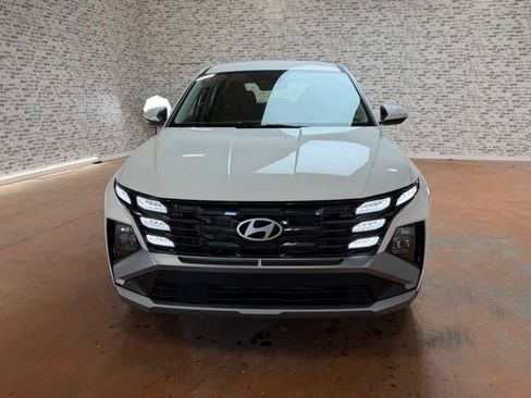 New 2026 Hyundai Tucson SE FWD image 2