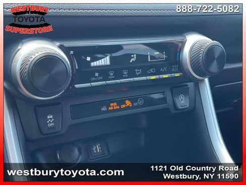 Certified 2023 Toyota RAV4 LE AWD/4WD image 33