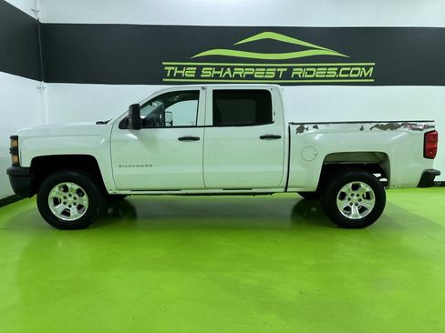 Used 2014 Chevrolet Silverado 1500 W/T w/ WT Convenience Package AWD/4WD image 6