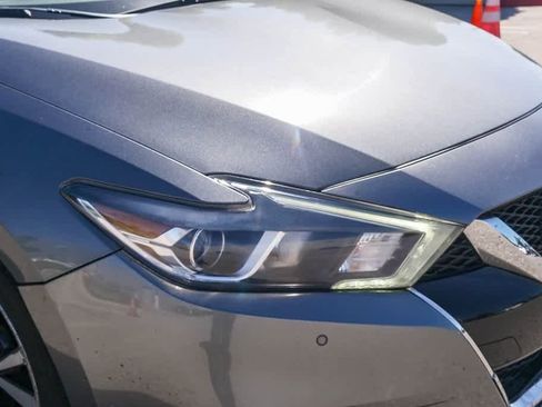 Used 2018 Nissan Maxima Platinum image 15