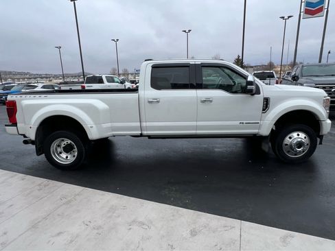 Used 2022 Ford F450 Platinum w/ FX4 Off-Road Package image 6