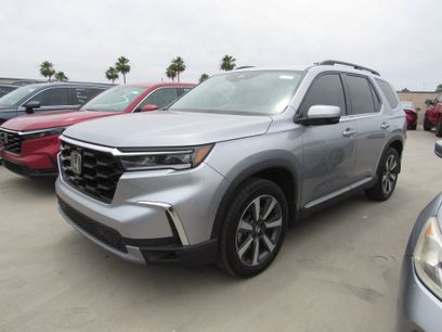 Used 2025 Honda Pilot Touring
