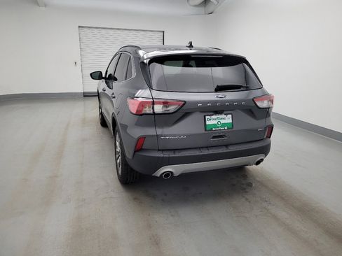 Used 2022 Ford Escape Titanium AWD/4WD image 6