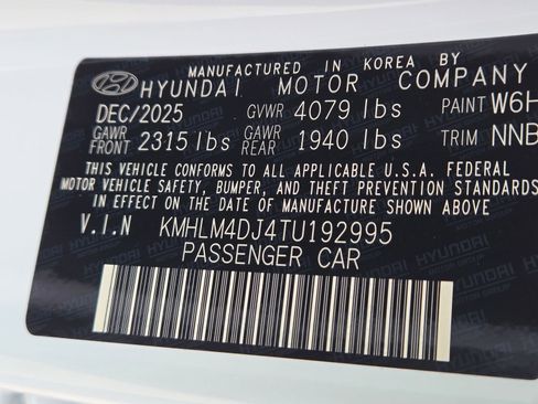 New 2026 Hyundai Elantra Sport FWD image 20