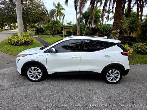 Used 2022 Chevrolet Bolt EUV LT w/ Driver Confidence Package image 54