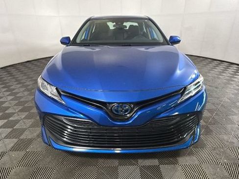 Used 2020 Toyota Camry LE FWD image 7