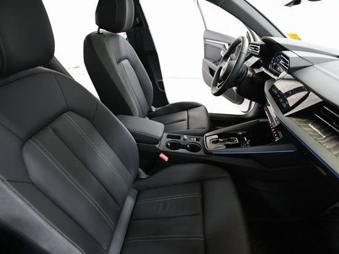 Used 2025 Audi A3 2.0T Premium image 24