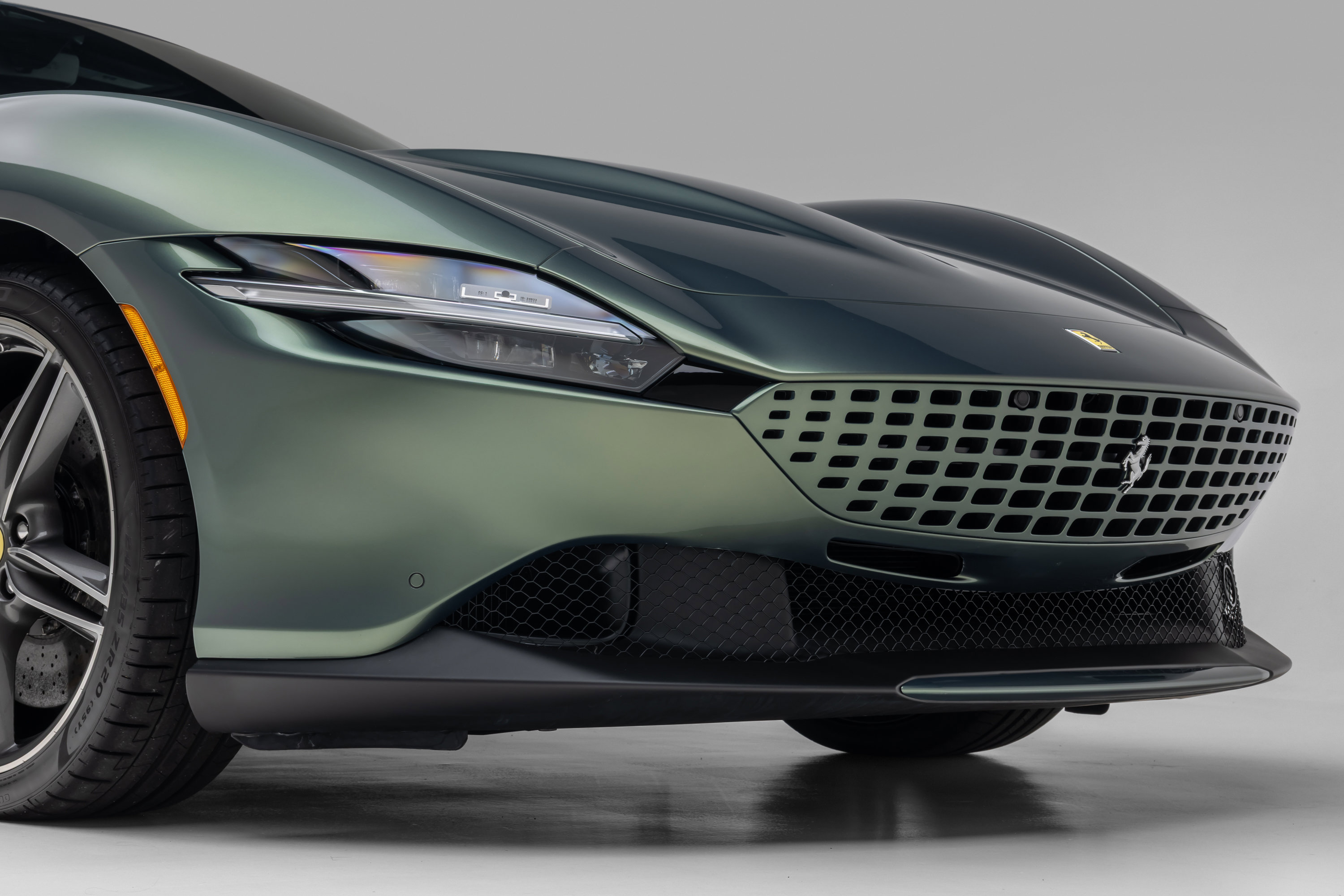 Certified 2026 Ferrari Roma Spider RWD image 21