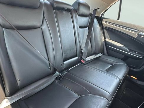 Used 2021 Chrysler 300 Touring L AWD/4WD image 24