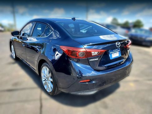 Used 2017 MAZDA MAZDA3 Grand Touring w/ Premium Equipment Package FWD image 10