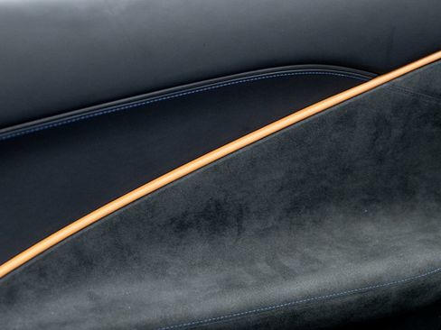 Used 2025 Ferrari Roma Spider RWD image 31