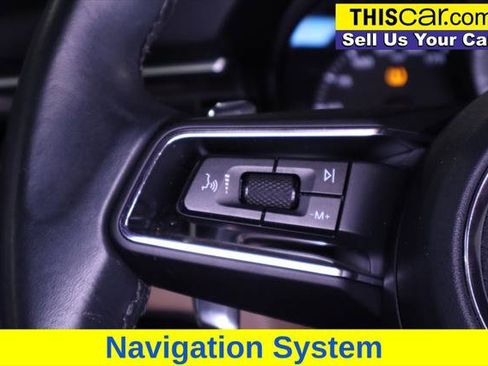 Used 2022 Porsche Macan S AWD/4WD image 15