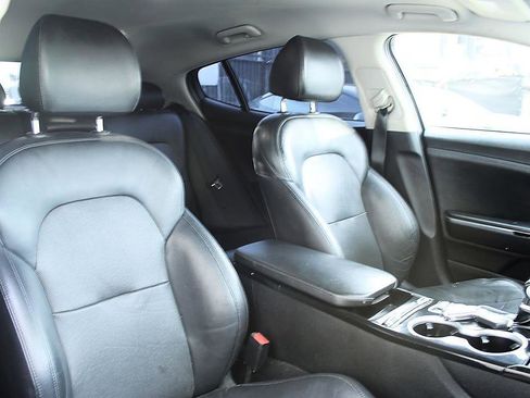 Used 2019 Kia Stinger image 24