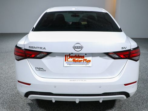 Used 2024 Nissan Sentra SV w/ Trunk Package FWD image 8