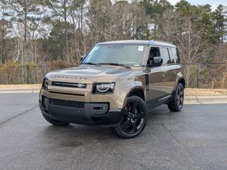 New 2026 Land Rover Defender 110 X-Dynamic SE video 1