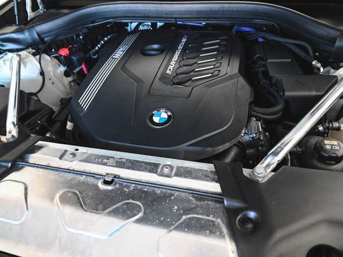 Used 2023 BMW X4 M40i w/ Premium Package image 39