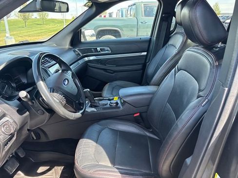 Used 2019 Ford Explorer Sport w/ Equipment Group 401A AWD/4WD image 9