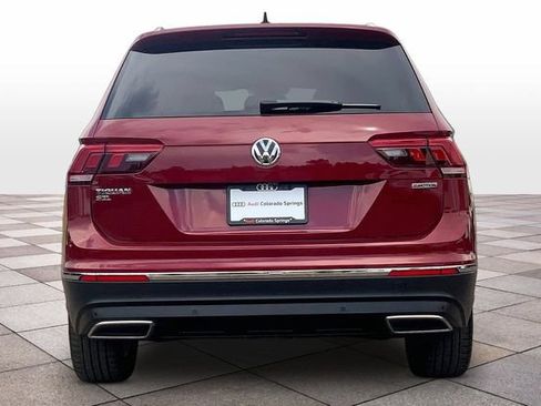 Used 2020 Volkswagen Tiguan SEL AWD/4WD image 4