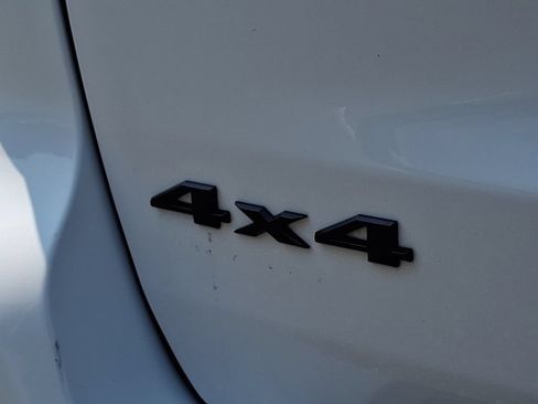 Used 2019 Jeep Grand Cherokee Limited X AWD/4WD image 32
