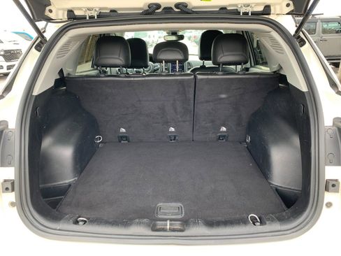 Used 2021 Jeep Compass Trailhawk image 17