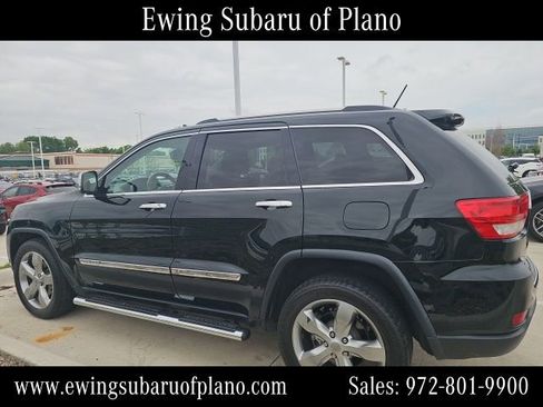 Used 2013 Jeep Grand Cherokee Overland image 3
