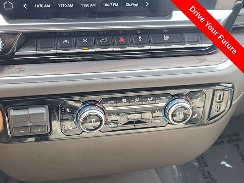 Used 2026 GMC Sierra 1500 SLT RWD image 13