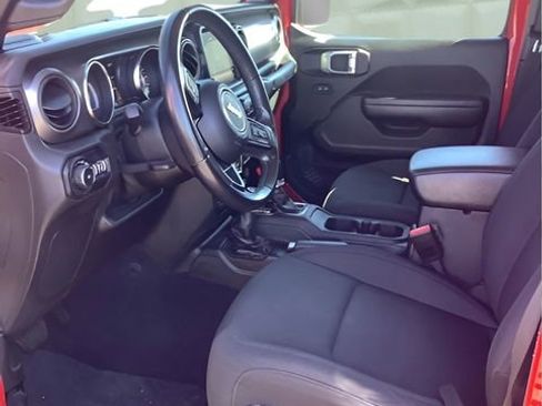 Certified 2021 Jeep Wrangler Unlimited Sport S image 11