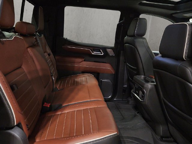 Used 2024 GMC Sierra 1500 Denali Ultimate AWD/4WD image 21