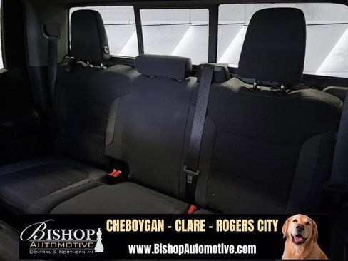 Used 2019 Chevrolet Silverado 1500 RST w/ All-Star Edition image 23