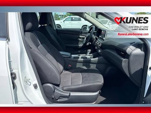 Used 2024 Nissan Sentra SV FWD image 20