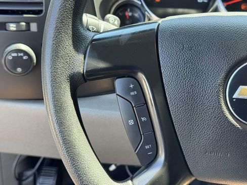 Used 2011 Chevrolet Silverado 2500 W/T RWD image 9