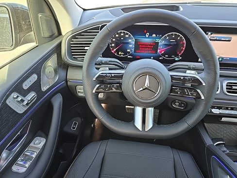 New 2026 Mercedes-Benz GLS 450 4MATIC image 37