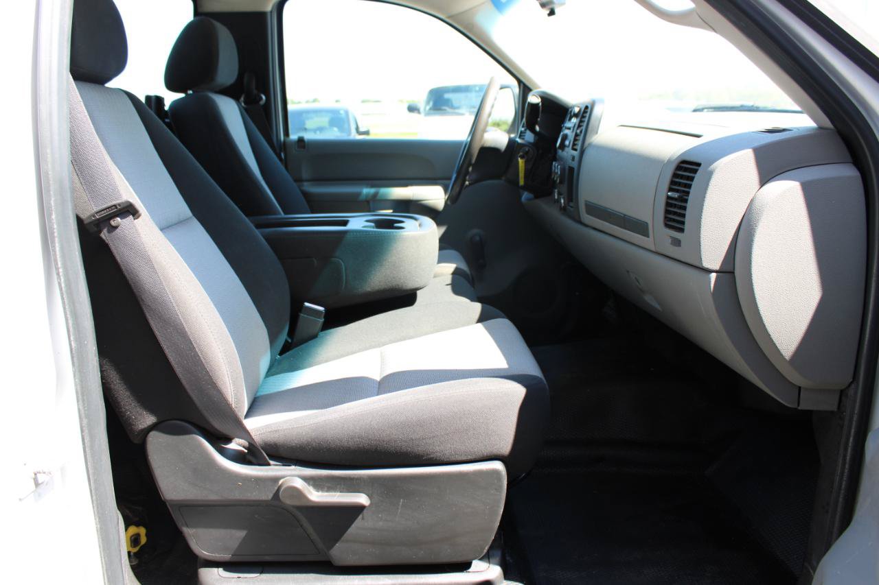 Used 2008 Chevrolet Silverado 1500 W/T RWD image 35