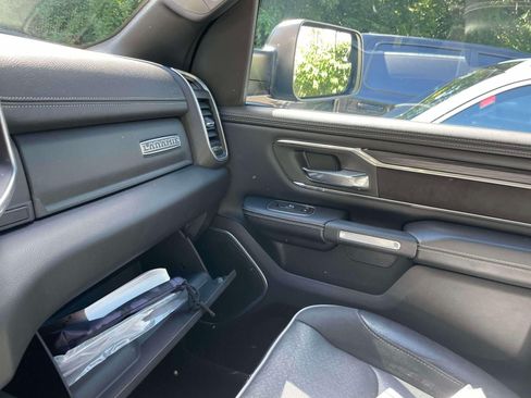 Used 2023 RAM 1500 Laramie AWD/4WD image 34
